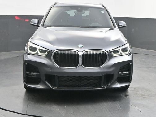 2022 BMW X1 sDrive28i