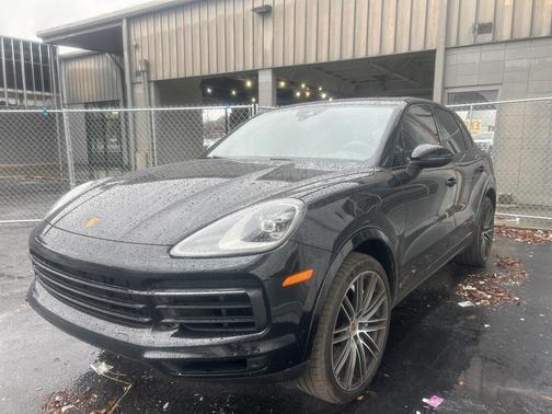 2022 Porsche Cayenne 