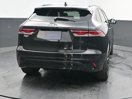 2026 Jaguar F-PACE P250 R-Dynamic S
