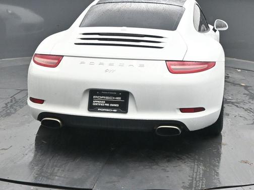 2016 Porsche 911 Carrera