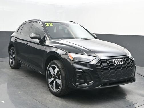 2022 Audi Q5 45 S line quattro Premium