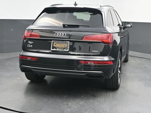 2022 Audi Q5 45 S line quattro Premium