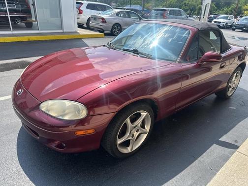 2003 Mazda MX-5 Miata SE