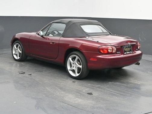 2003 Mazda MX-5 Miata