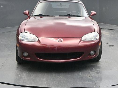 2003 Mazda MX-5 Miata