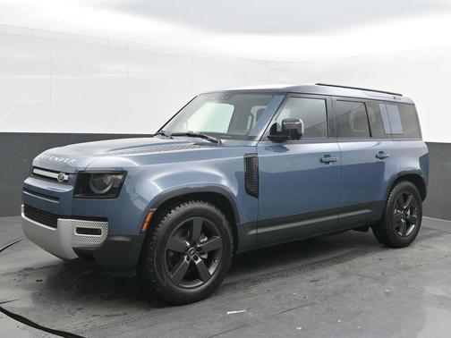 2025 Land Rover Defender P300