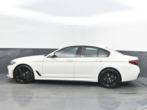 2022 BMW 540 i