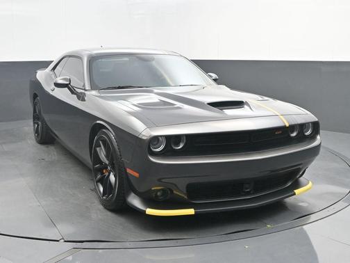 Granite Crystal Clearcoat Metallic 2023 Dodge Challenger GT