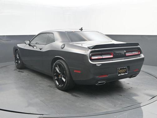 Granite Crystal Clearcoat Metallic 2023 Dodge Challenger GT