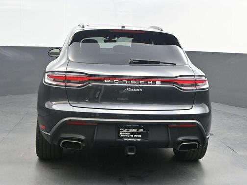 2025 Porsche Macan 