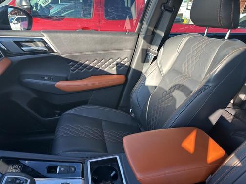 2023 Mitsubishi Outlander SEL 40th Anniversary