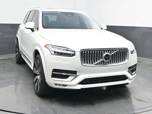 2024 Volvo XC90 B6 Plus Bright Theme 7-Seater