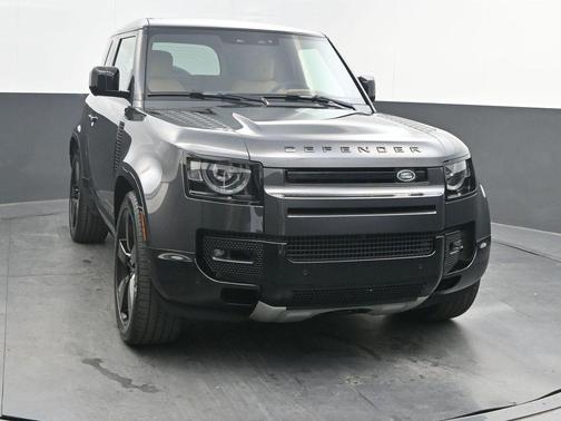 2024 Land Rover Defender P525 V8