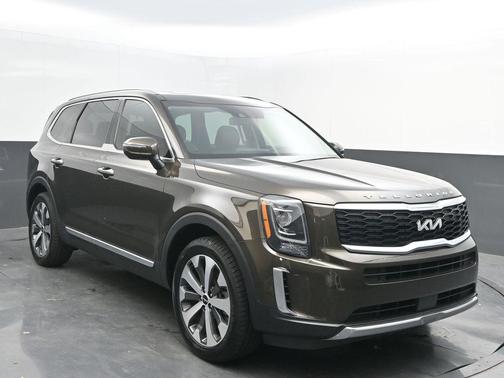 2022 Kia Telluride S