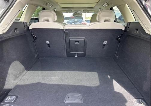 Silver 2024 Volvo XC60 B5 Plus Dark Theme