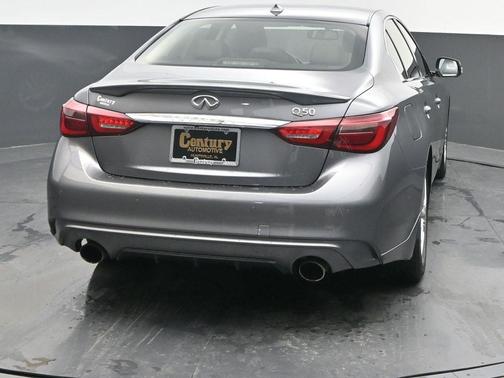 2023 INFINITI Q50 LUXE