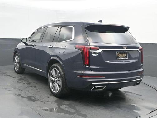 2024 Cadillac XT6 Premium Luxury FWD