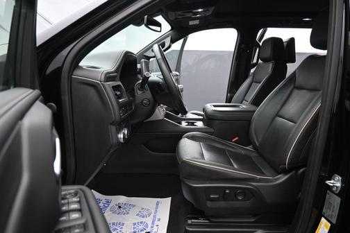Onyx Black 2021 GMC Yukon SLT