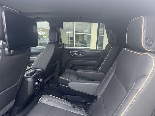 Onyx Black 2021 GMC Yukon SLT