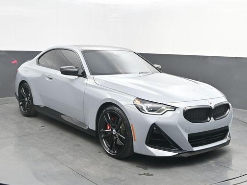 2023 BMW M240 i