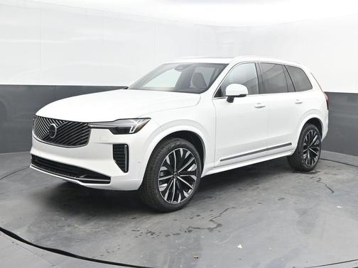 2026 Volvo XC90 B5 Plus 7-Seater