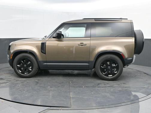 2025 Land Rover Defender P300 S