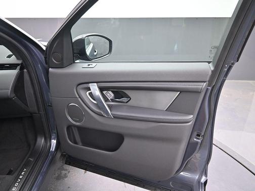 2025 Land Rover Discovery Sport Dynamic SE