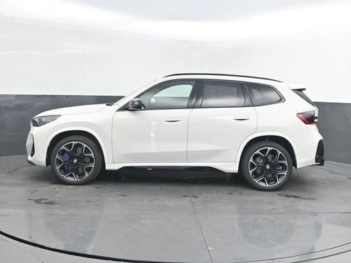 Alpine White 2026 BMW X1 M35i