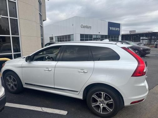 2015 Volvo XC60 T6