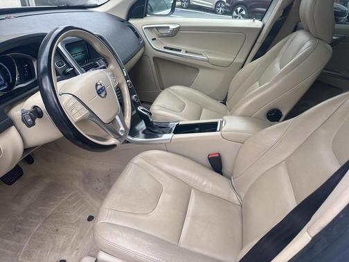 2015 Volvo XC60 T6