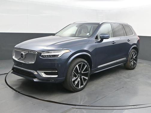 2023 Volvo XC90 B6 Plus 7-Seater