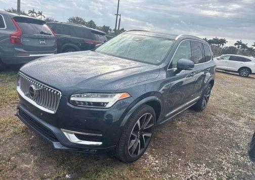 2023 Volvo XC90 B6 Plus 7-Seater