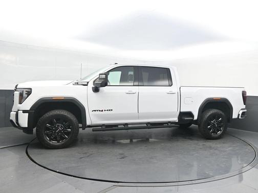 2024 GMC Sierra 2500 AT4