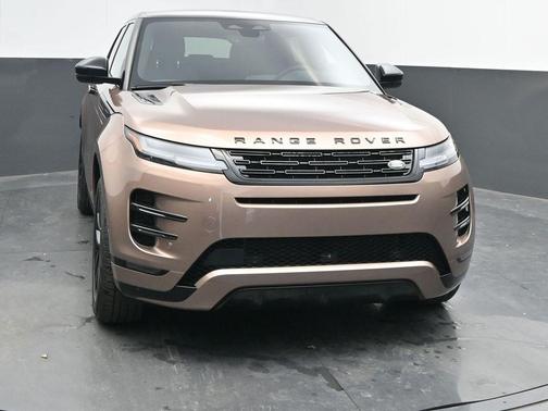2026 Land Rover Range Rover Evoque Dynamic SE