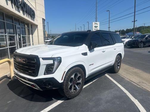 Summit White 2025 GMC Yukon AT4 Ultimate