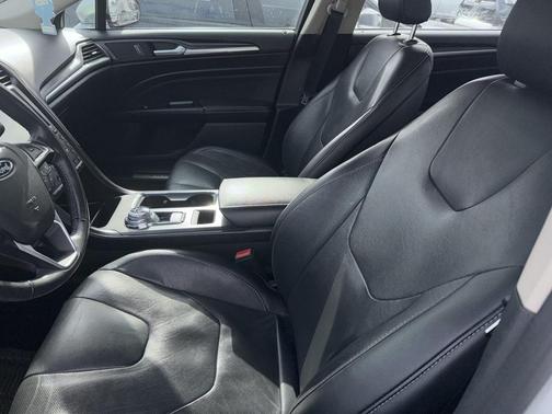 2017 Ford Fusion Titanium