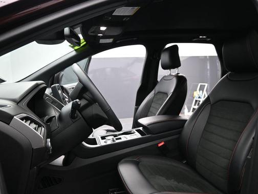 2024 Ford Edge ST Line