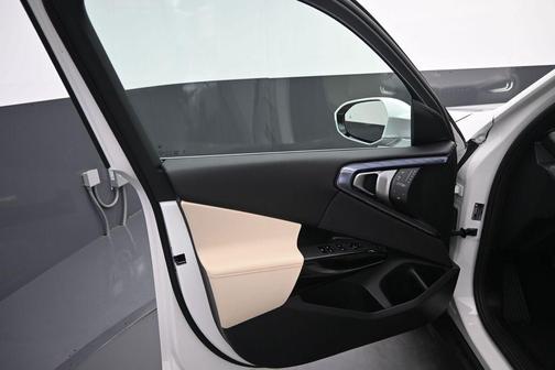 White Metallic 2026 BMW X3 30 xDrive