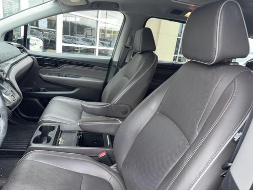 2021 Honda Odyssey Elite