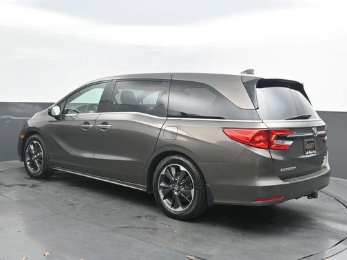 2021 Honda Odyssey Elite