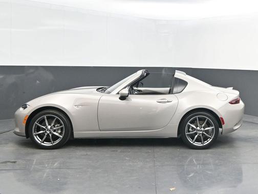 2022 Mazda MX-5 Miata RF Grand Touring