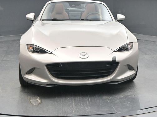 2022 Mazda MX-5 Miata RF Grand Touring