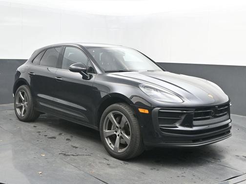 2023 Porsche Macan 