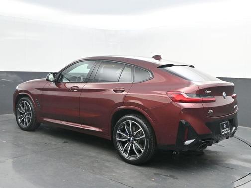 2022 BMW X4 M40i