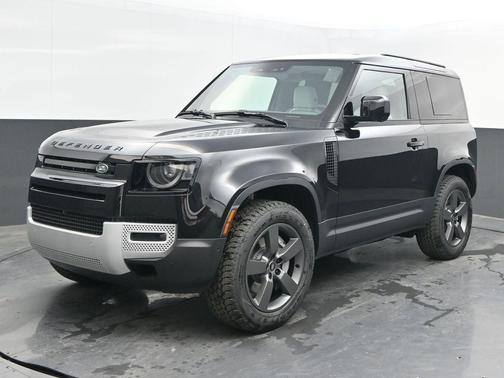 2025 Land Rover Defender P300 S