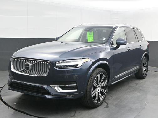 2024 Volvo XC90 B6 Plus Bright Theme 7-Seater