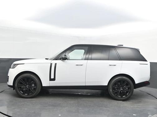 2025 Land Rover Range Rover P530 SE