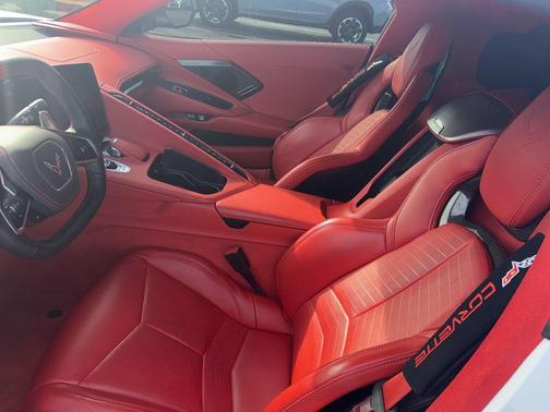 2023 Chevrolet Corvette Stingray w/3LT