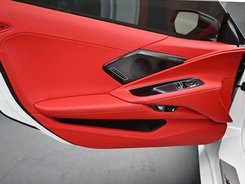 2023 Chevrolet Corvette Stingray w/3LT