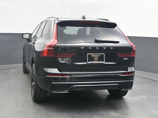 2026 Volvo XC60 B5 Core